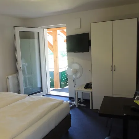 Faxe Schwarzwalder Hof 3*