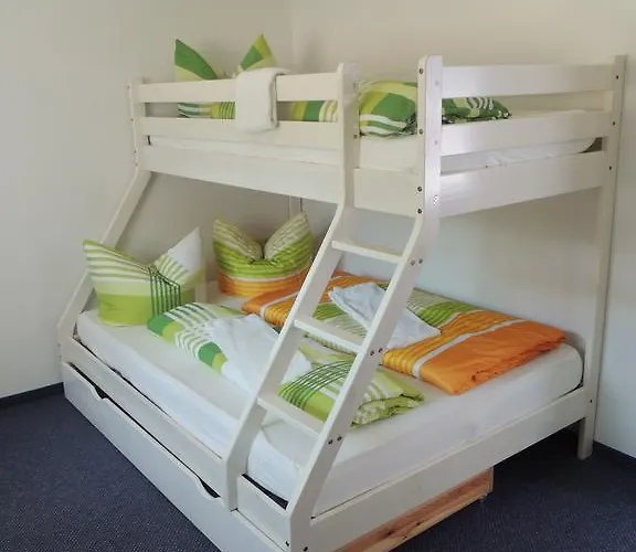 فاكسي شفارزفالدير هوف